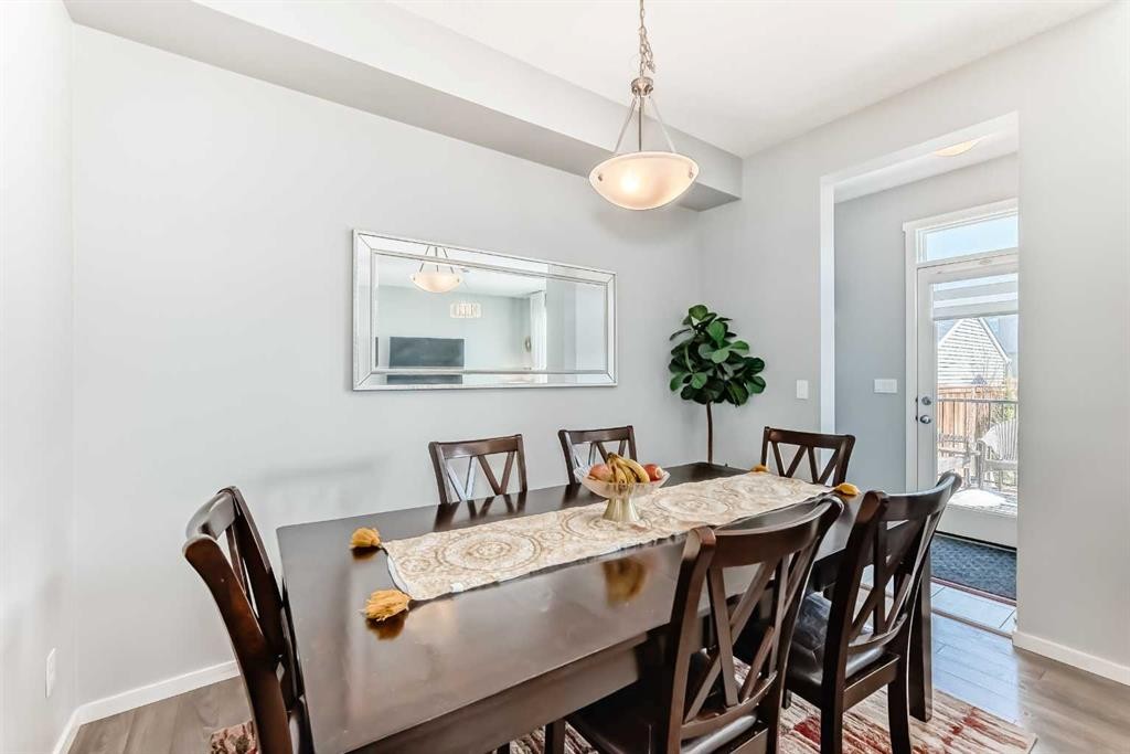 462 Walgrove Way Se, Calgary, AB - Indoor Photo Showing Dining Room