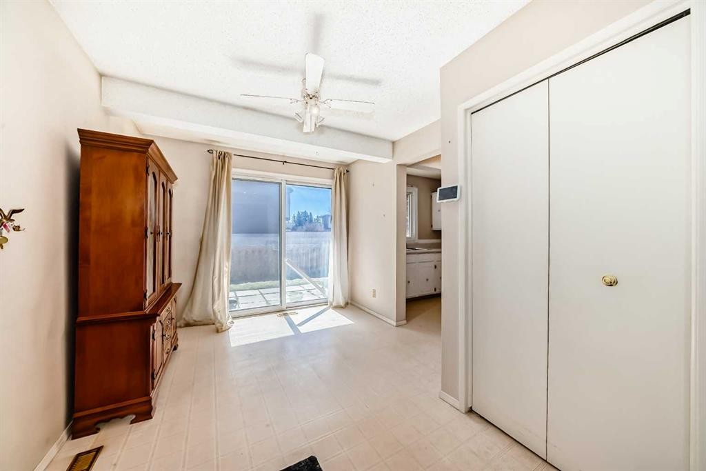 45-2727 Rundleson Road Ne, Calgary, AB - Indoor Photo Showing Other Room