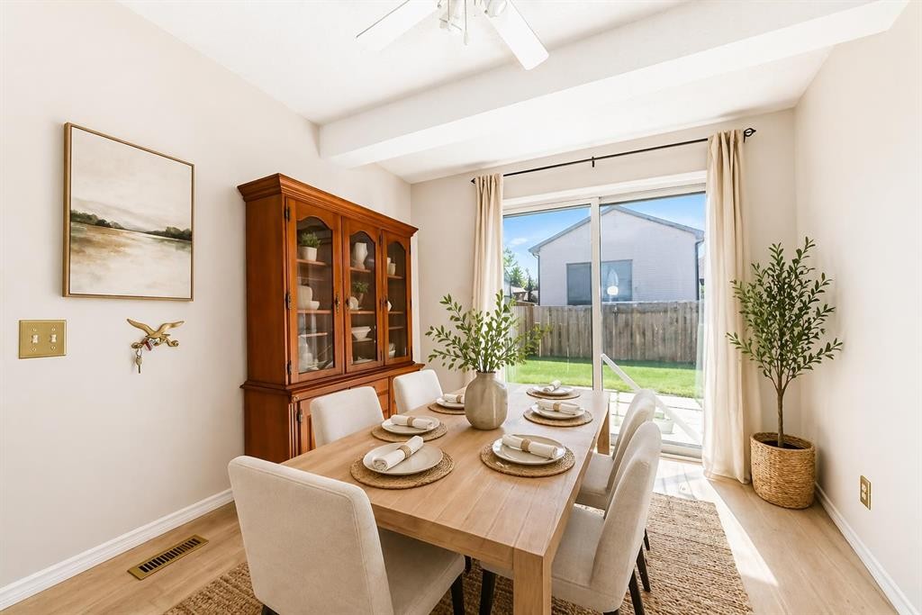 45-2727 Rundleson Road Ne, Calgary, AB - Indoor Photo Showing Dining Room