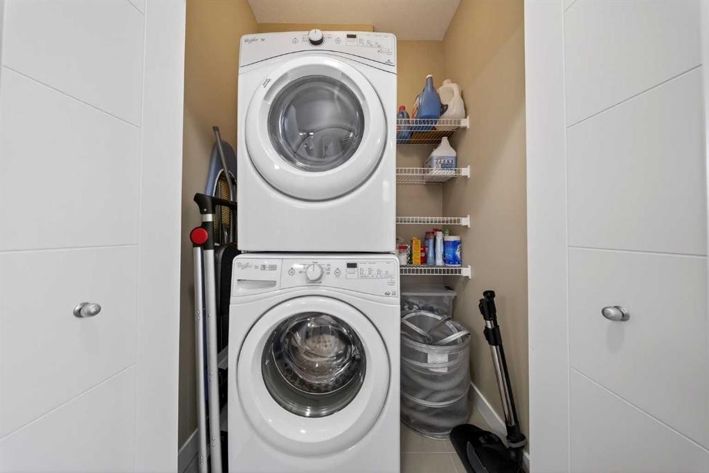 404 Redstone View Ne, Calgary, AB - Indoor Photo Showing Laundry Room