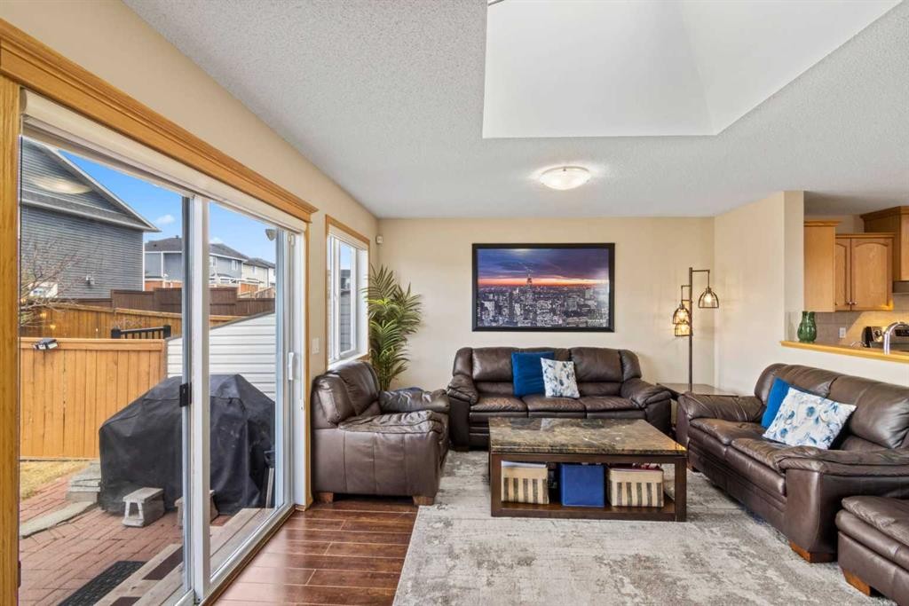 10 Taralea Bay Ne, Calgary, AB