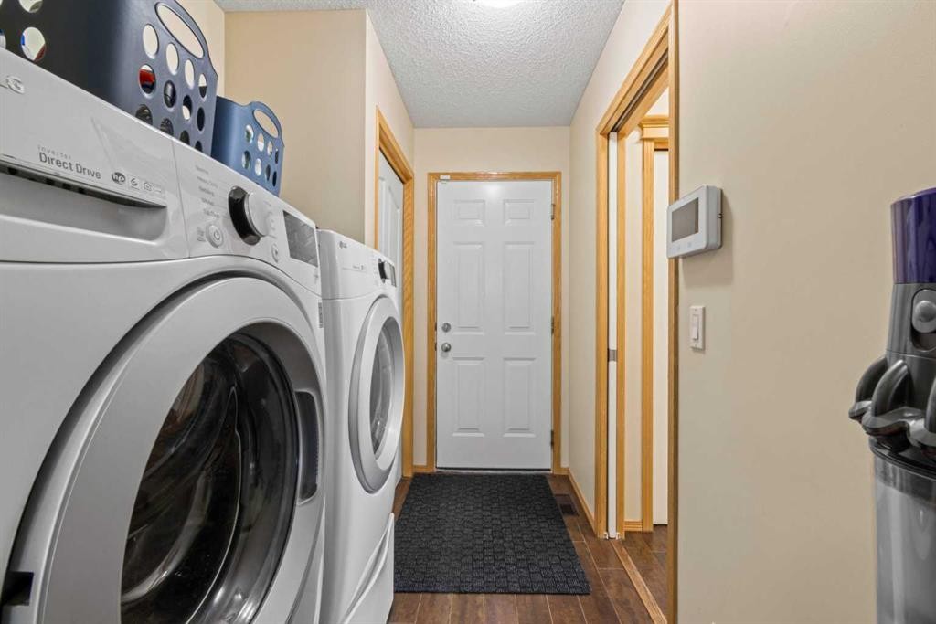 10 Taralea Bay Ne, Calgary, AB