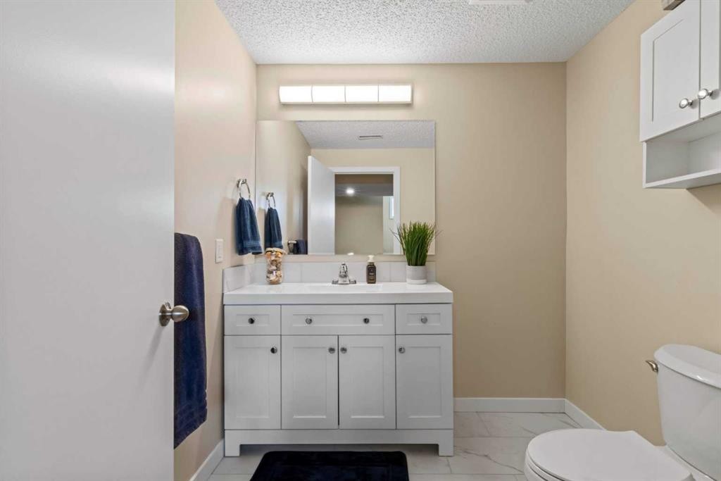 10 Taralea Bay Ne, Calgary, AB