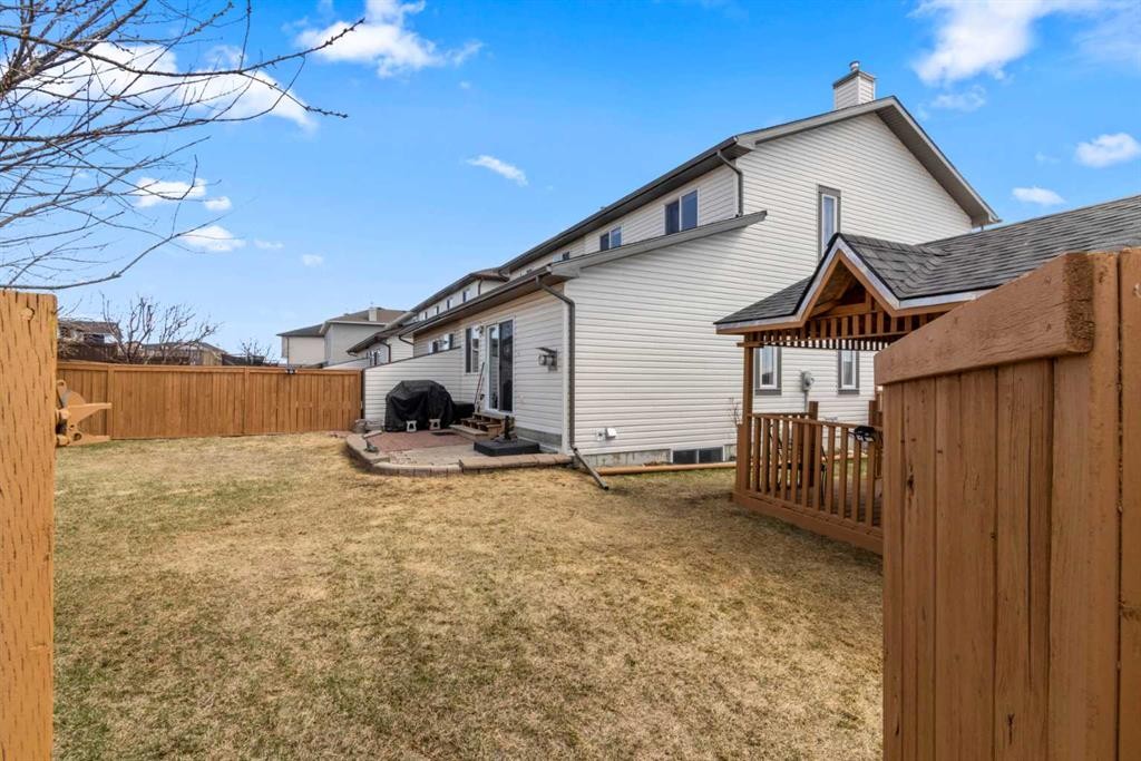 10 Taralea Bay Ne, Calgary, AB