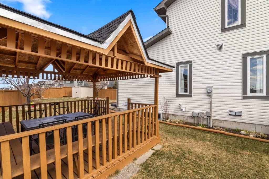 10 Taralea Bay Ne, Calgary, AB