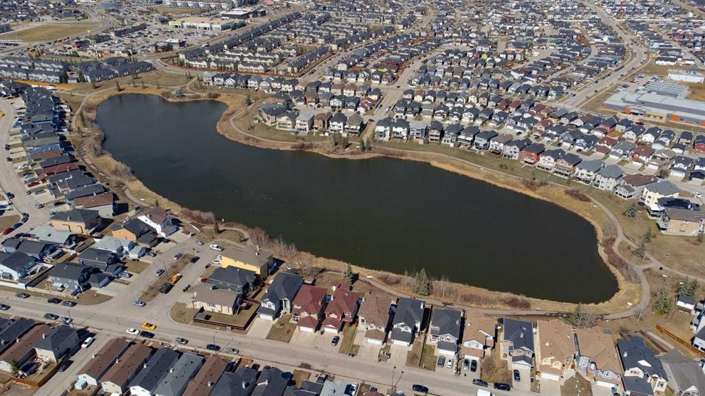 10 Taralea Bay Ne, Calgary, AB