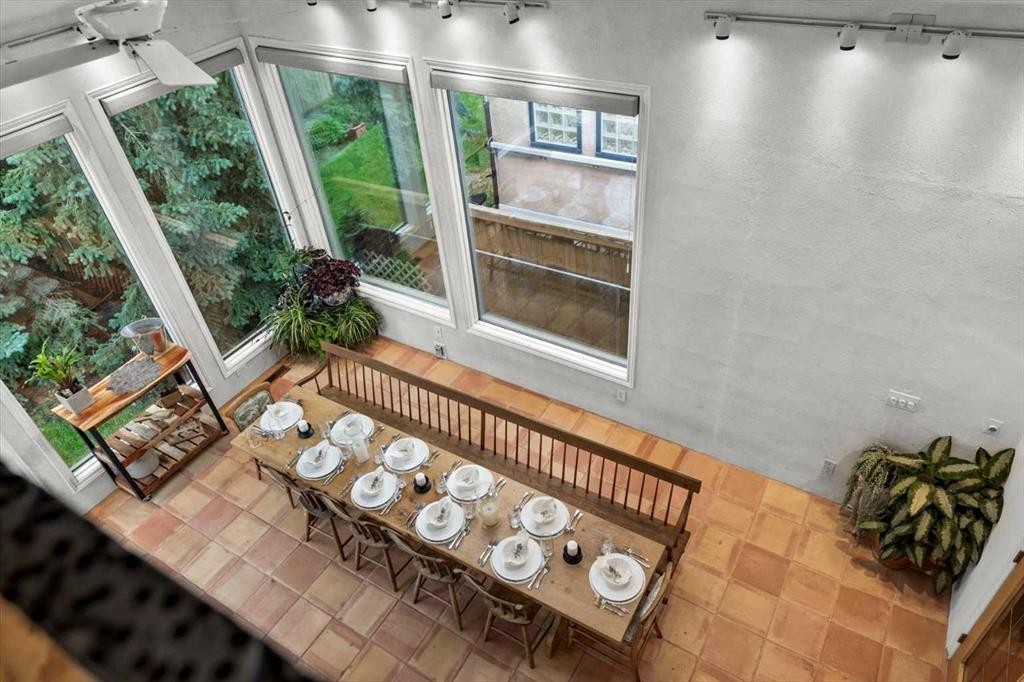 75 Hawkside Close Nw, Calgary, AB - Indoor Photo Showing Other Room