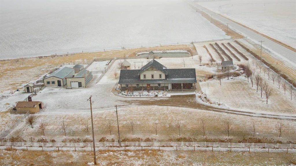 114039 Range Road 221, Rural Lethbridge County, AB - Outdoor