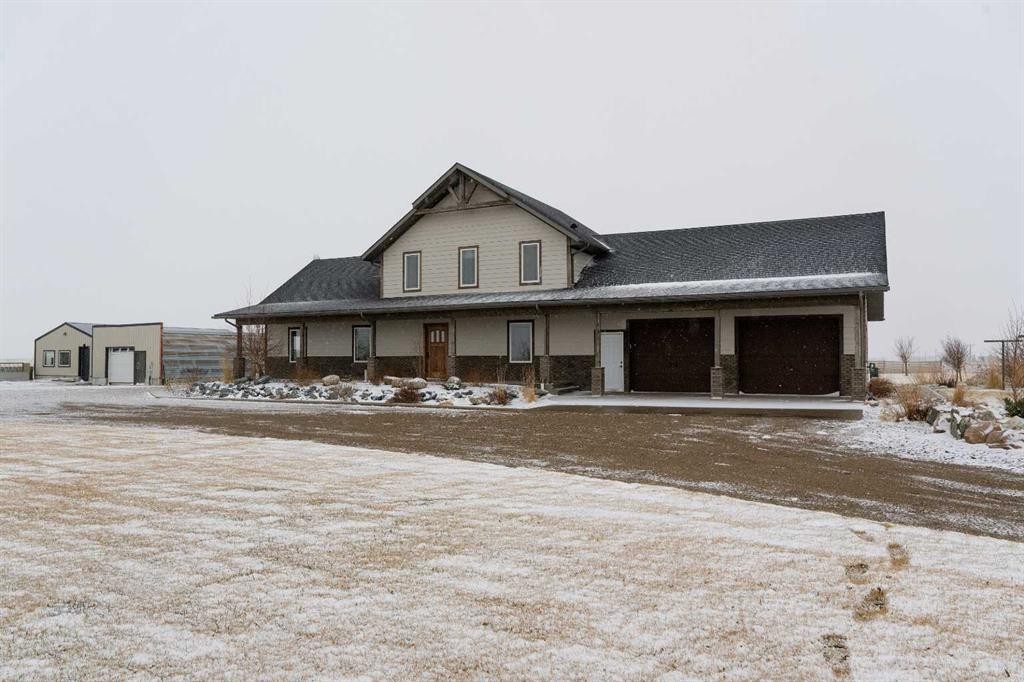 114039 Range Road 221, Rural Lethbridge County, AB - Outdoor