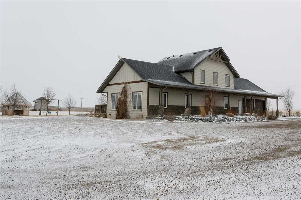 114039 Range Road 221, Rural Lethbridge County, AB - Outdoor