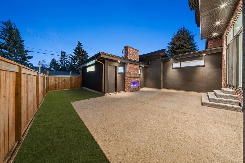 2613 6 Avenue Nw, Calgary, AB - Outdoor With Exterior