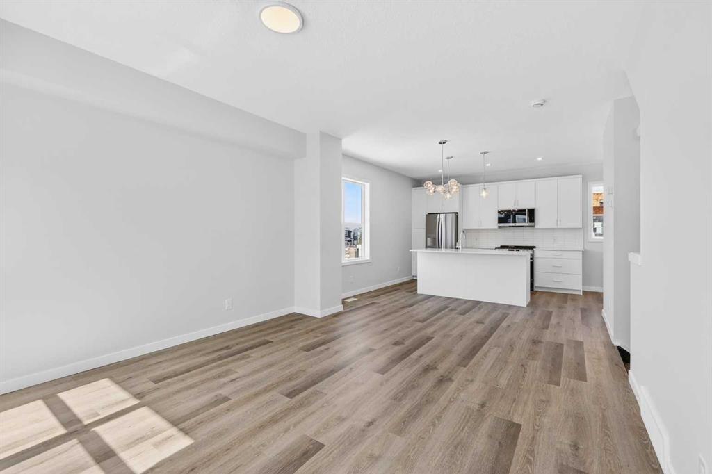 828-132 Red Embers Link Ne, Calgary, AB - Indoor Photo Showing Kitchen