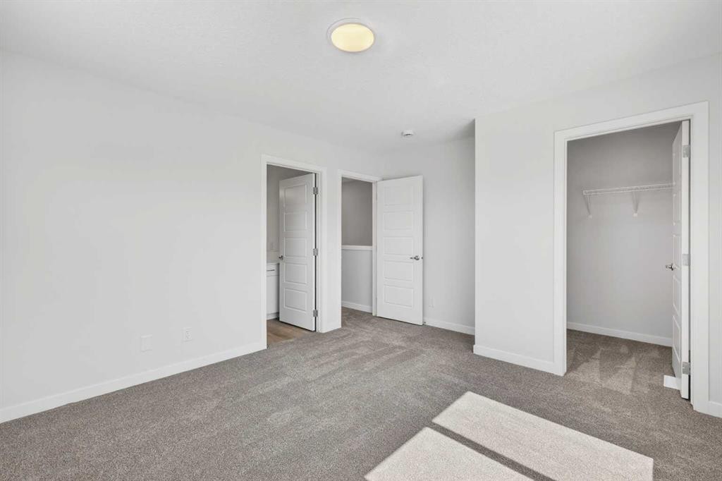 828-132 Red Embers Link Ne, Calgary, AB - Indoor Photo Showing Other Room