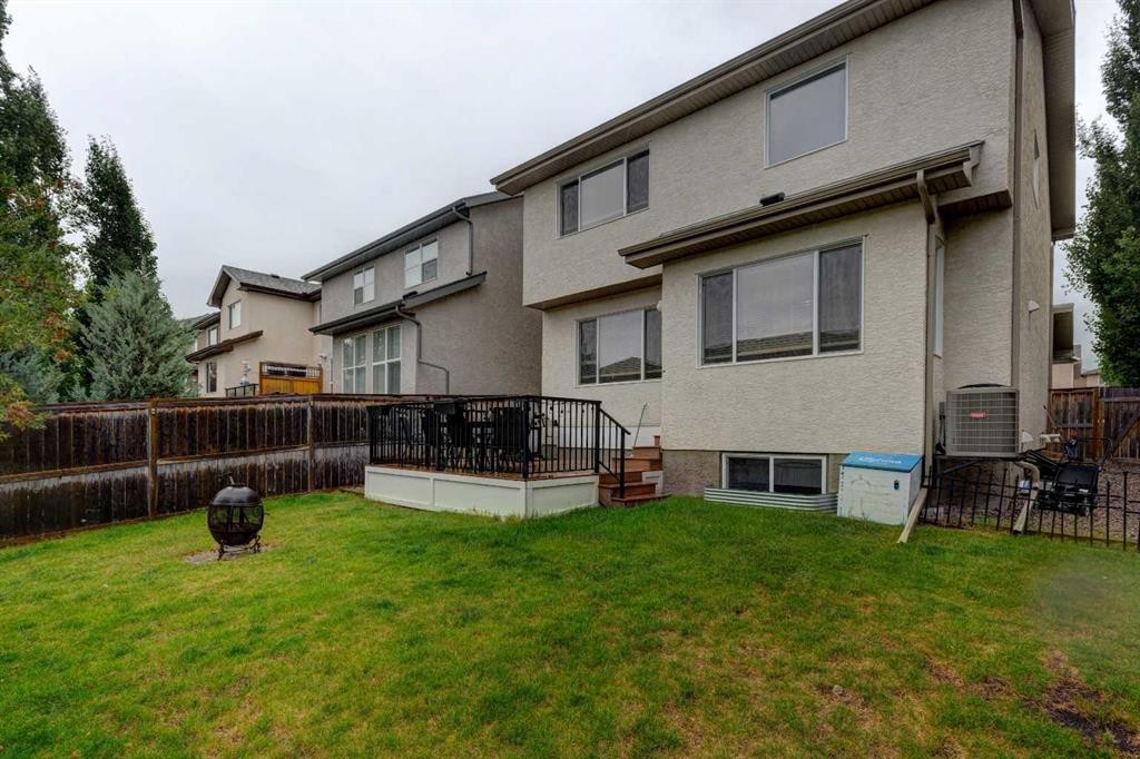 587 Everbrook Way Sw, Calgary, AB - Outdoor With Exterior