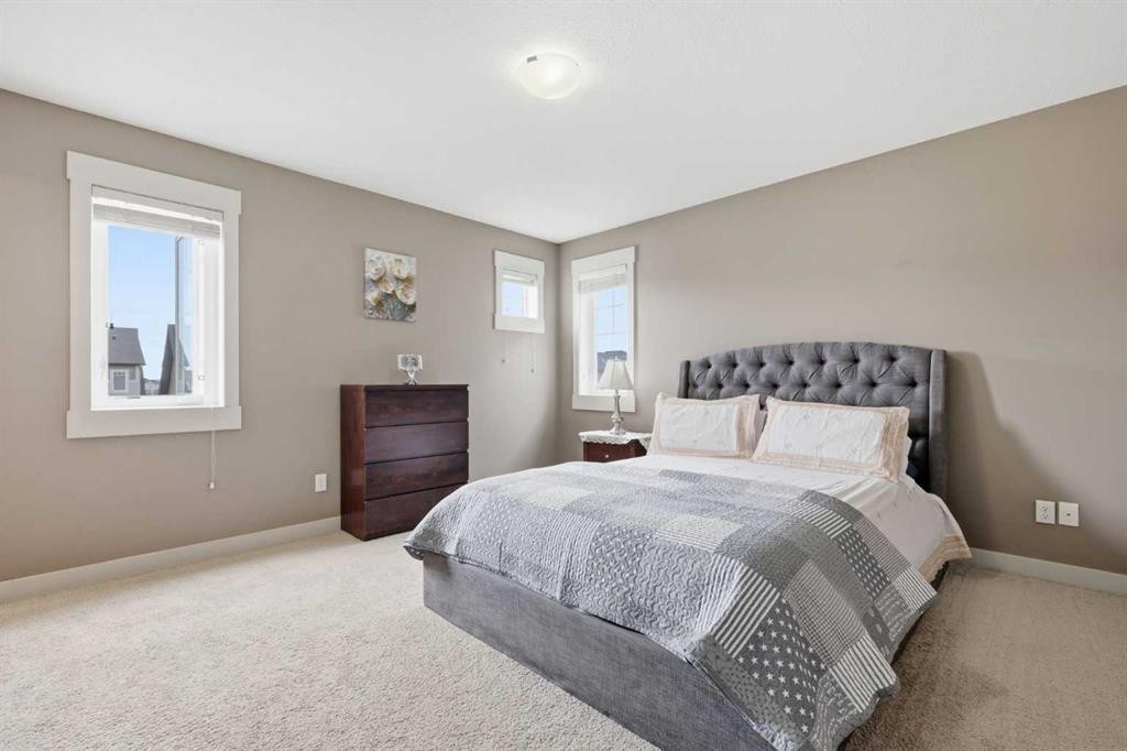 338 Skyview Ranch Road Ne, Calgary, AB - Indoor Photo Showing Bedroom