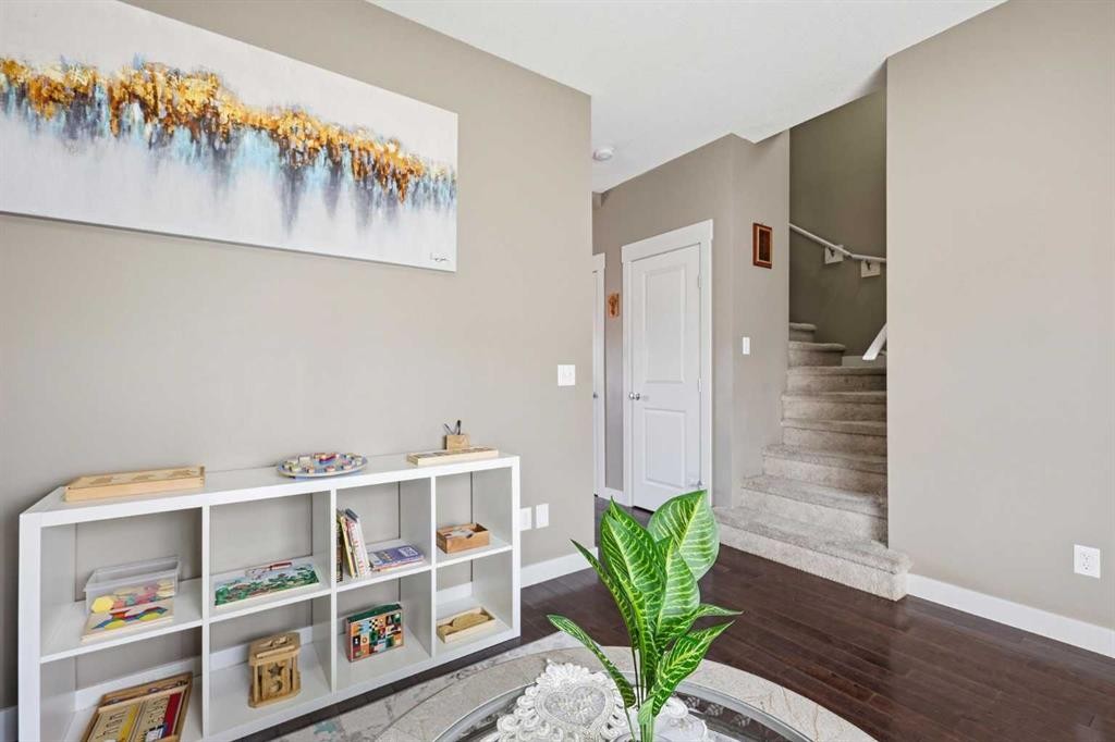 338 Skyview Ranch Road Ne, Calgary, AB - Indoor Photo Showing Other Room