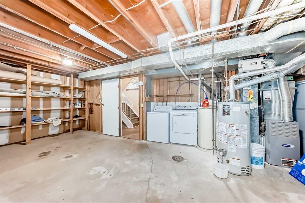44 Edgemont Estates Road Nw, Calgary, AB - Indoor Photo Showing Other Room