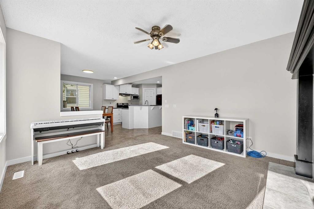 988 Prestwick Circle Se, Calgary, AB - Indoor