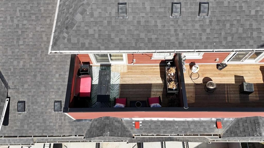 340 Cranbrook Square Se, Calgary, AB -