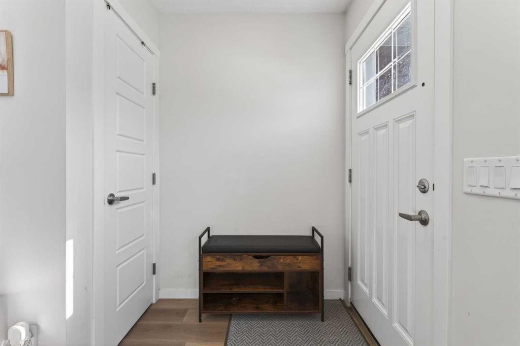 340 Cranbrook Square Se, Calgary, AB - Indoor Photo Showing Other Room