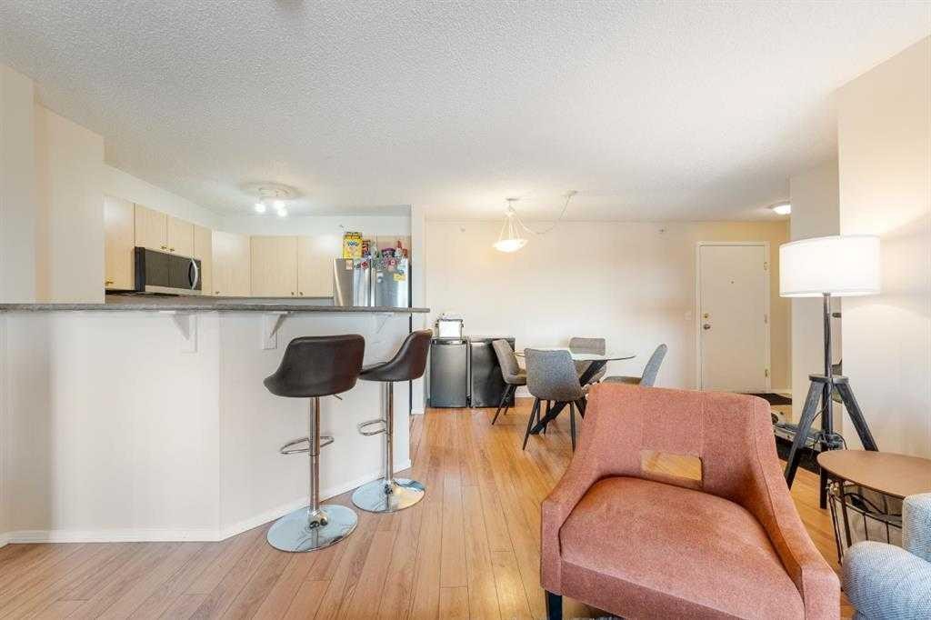 1406-12 Cimarron Common, Okotoks, AB - Indoor