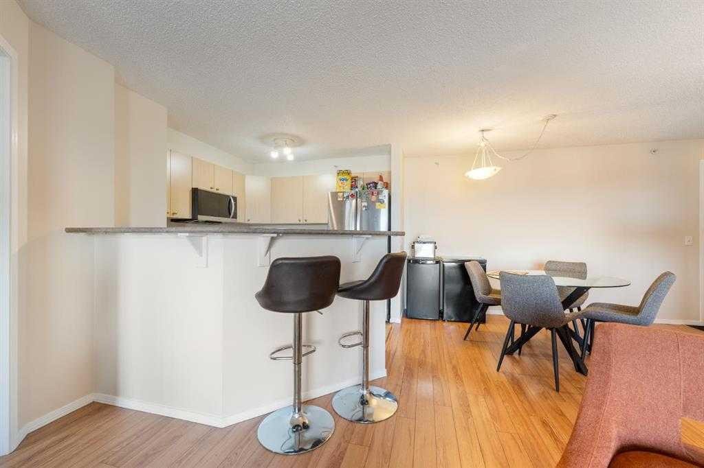 1406-12 Cimarron Common, Okotoks, AB - Indoor