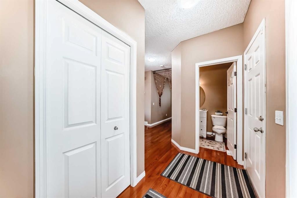 148 Saddlecrest Gardens Ne, Calgary, AB - Indoor Photo Showing Other Room