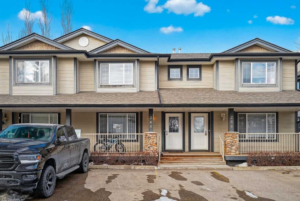 260 Stonemere Place, Chestermere, AB - Outdoor With Deck Patio Veranda With Facade