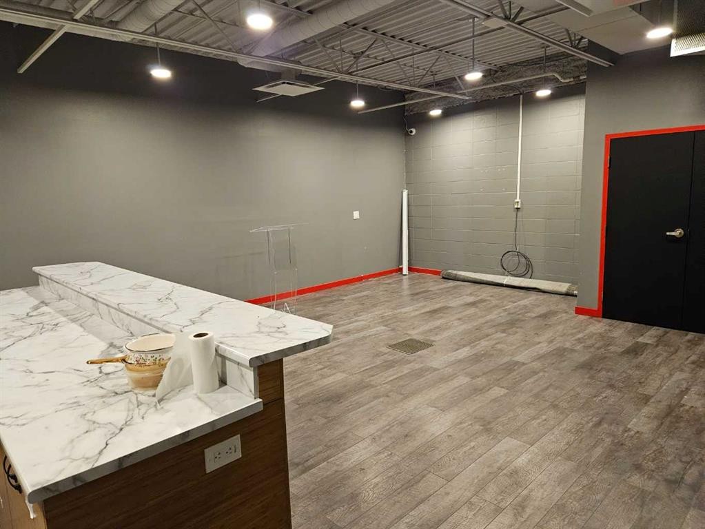 8-1420 40 Avenue Ne, Calgary, AB