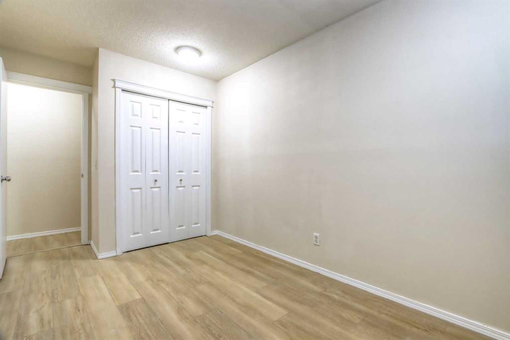 102-626 2 Avenue Ne, Calgary, AB - Indoor Photo Showing Other Room