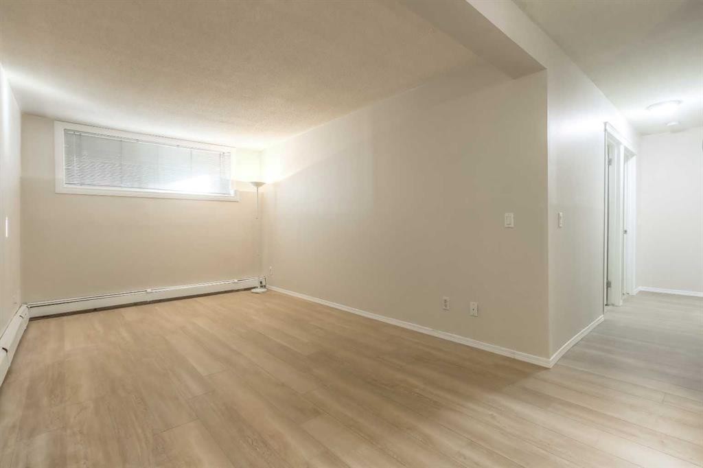 102-626 2 Avenue Ne, Calgary, AB - Indoor Photo Showing Other Room
