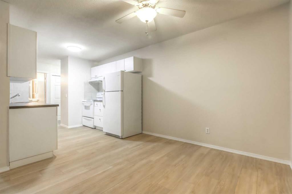 102-626 2 Avenue Ne, Calgary, AB - Indoor Photo Showing Other Room