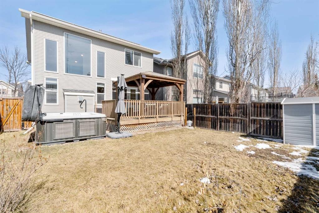 77 Cougarstone Circle Sw, Calgary, AB