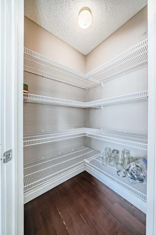 141 Somerglen Way Sw, Calgary, AB - Indoor With Storage