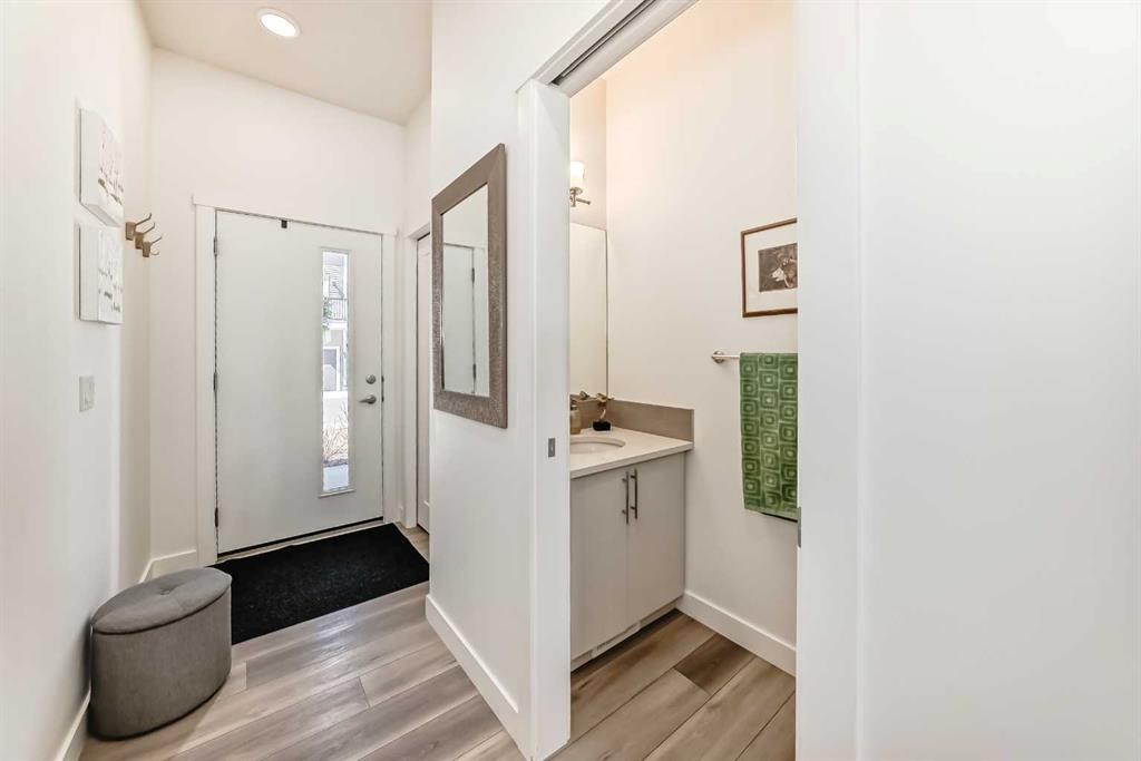 52 Walden Lane Se, Calgary, AB - Indoor Photo Showing Other Room