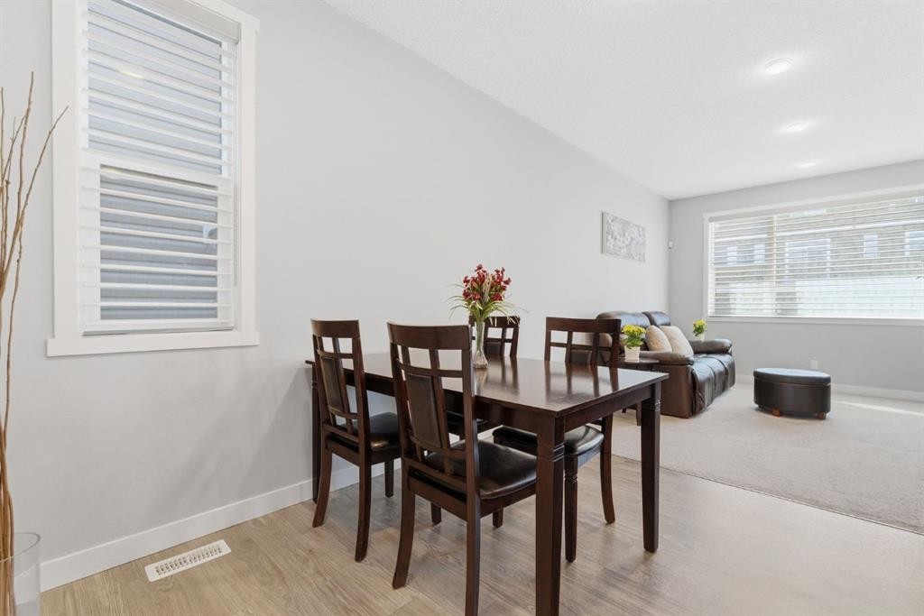 131 Walcrest Way Se, Calgary, AB