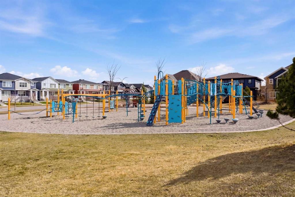 131 Walcrest Way Se, Calgary, AB