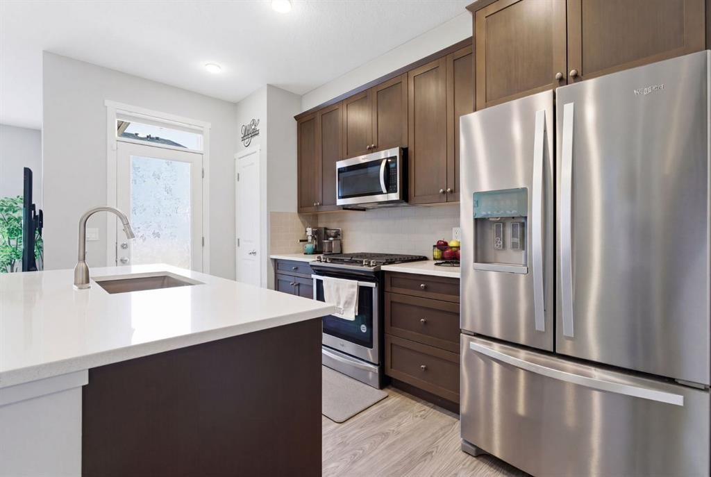 131 Walcrest Way Se, Calgary, AB