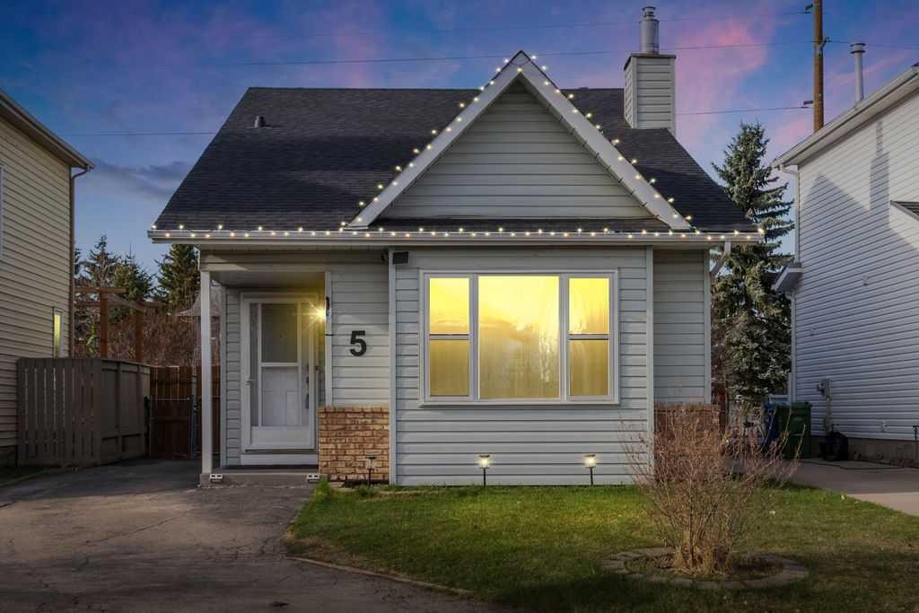 5 Shawglen Court Sw, Calgary, AB - Outdoor