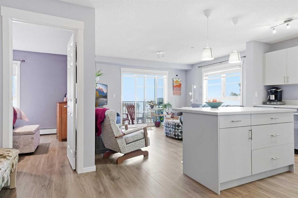 4201-279 Copperpond Common Se, Calgary, AB - Indoor