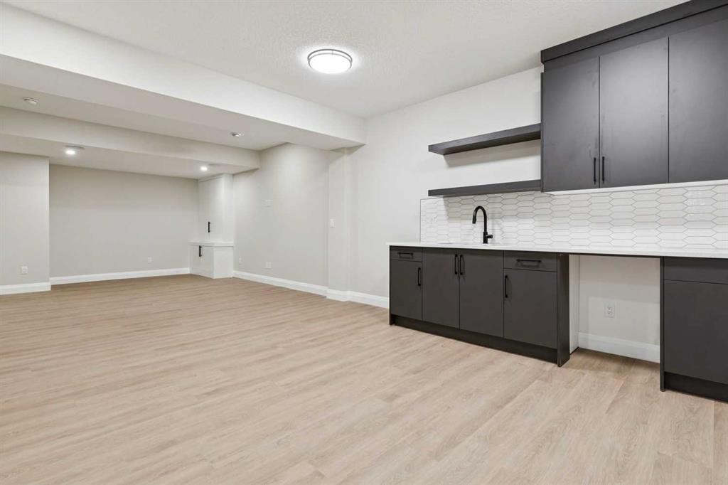 96 Cranbrook Way Se, Calgary, AB - Indoor