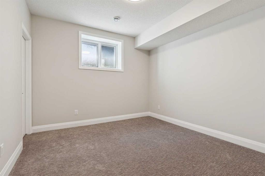 96 Cranbrook Way Se, Calgary, AB - Indoor Photo Showing Other Room