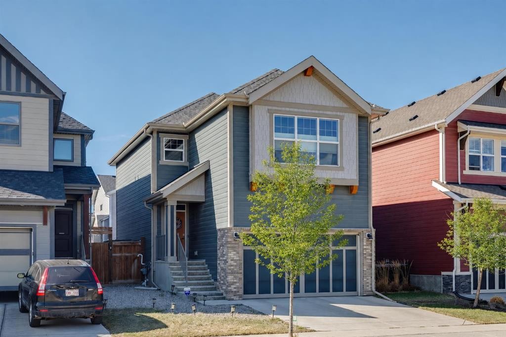 293 Masters Avenue Se, Calgary, AB