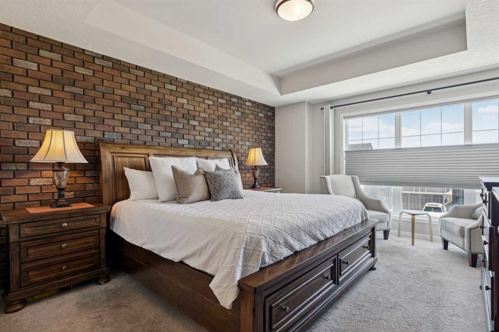 293 Masters Avenue Se, Calgary, AB