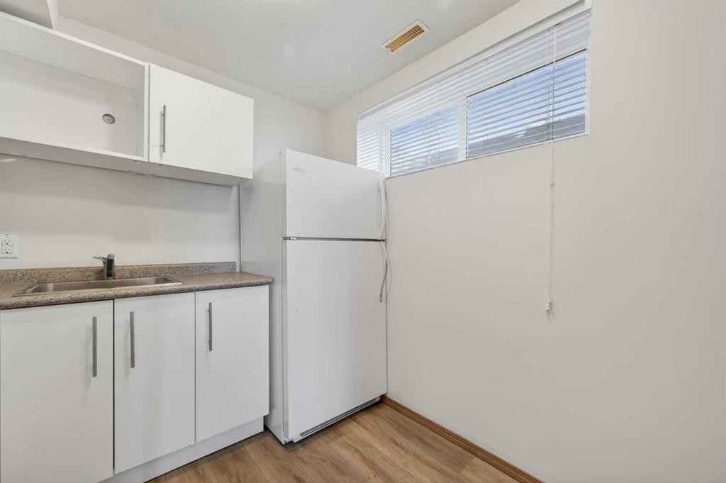 126 Evansmeade Crescent Nw, Calgary, AB - Indoor