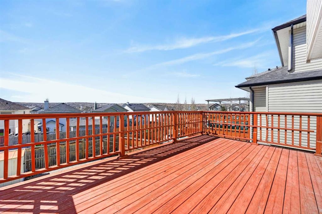 126 Evansmeade Crescent Nw, Calgary, AB - Outdoor With Exterior