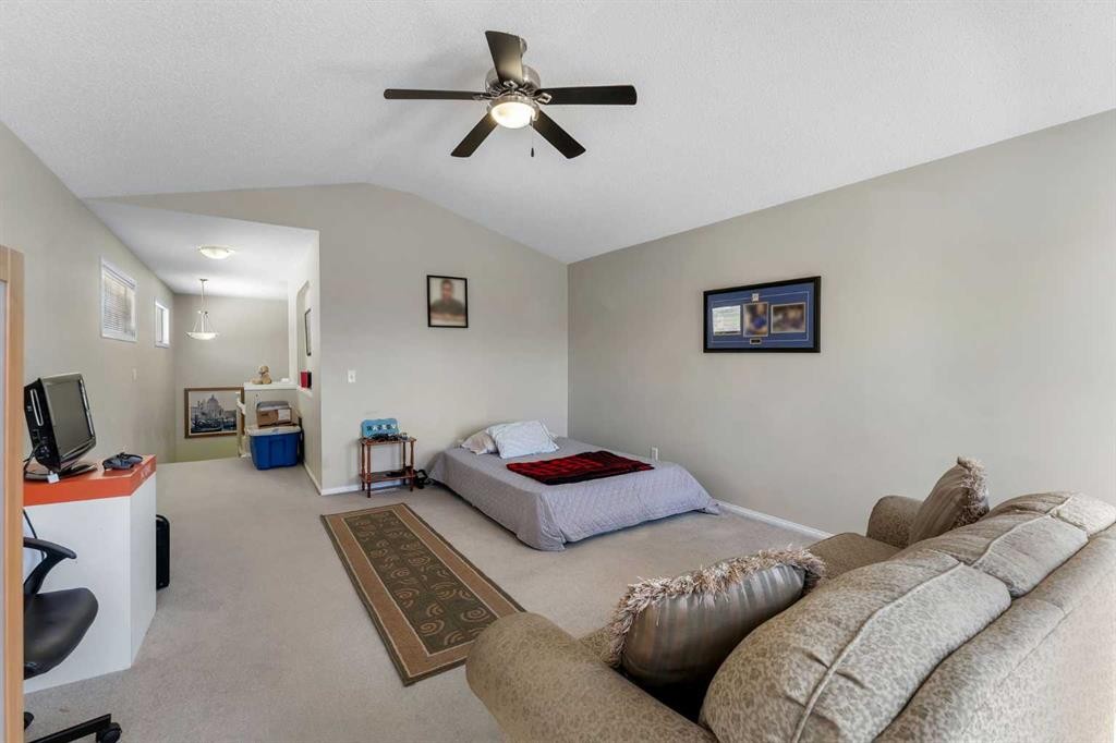 149 Saddlecrest Green Ne, Calgary, AB - Indoor