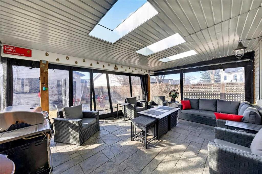 18 Inverness Rise Se, Calgary, AB - Outdoor With Deck Patio Veranda With Exterior