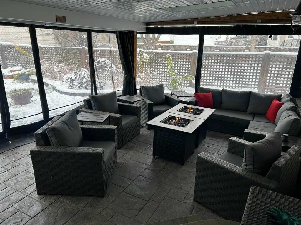 18 Inverness Rise Se, Calgary, AB - Outdoor With Deck Patio Veranda With Exterior