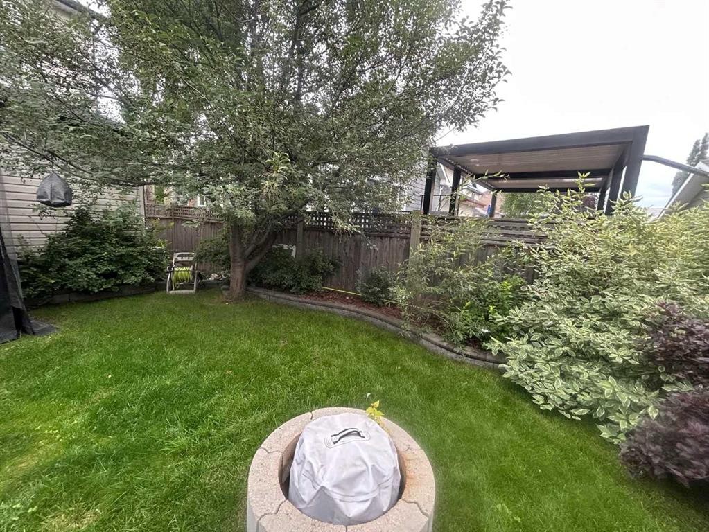 18 Inverness Rise Se, Calgary, AB - Outdoor